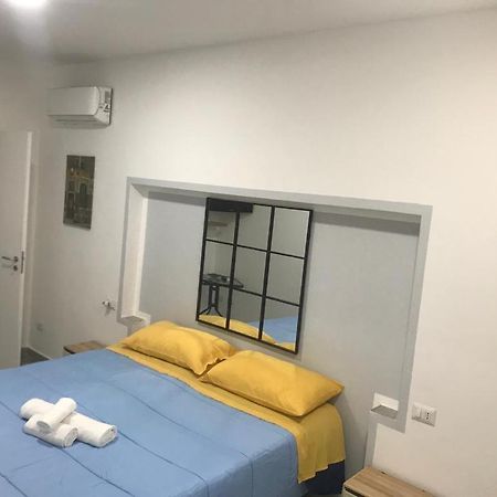 Binario 31 Hotel Палермо Екстериор снимка